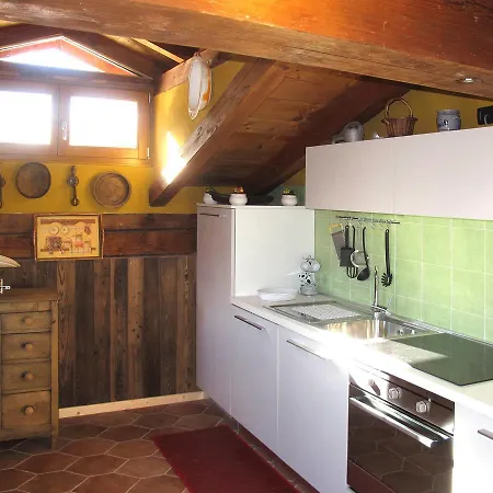 Locazione Turistica Casa Uni Ca * Colico